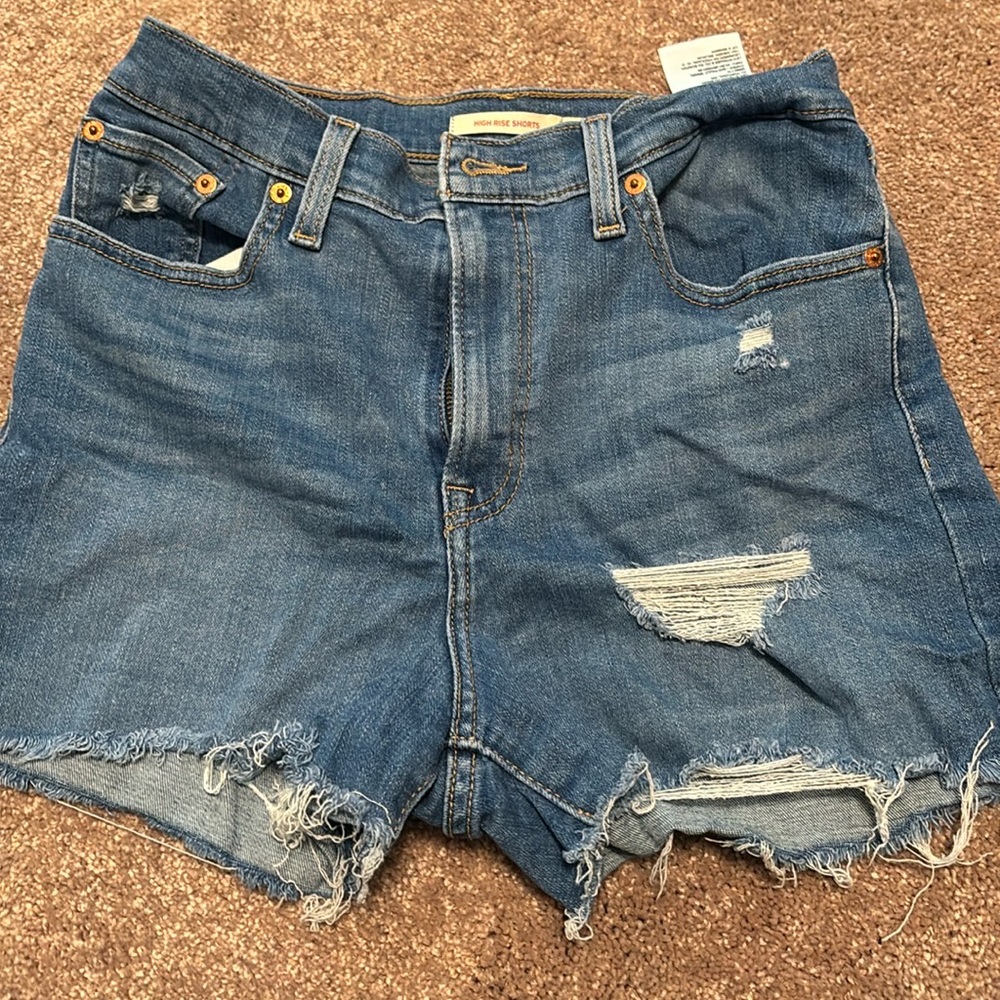 Levi shorts